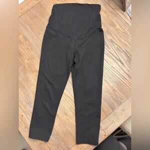 Zella Maternity ankle length leggings